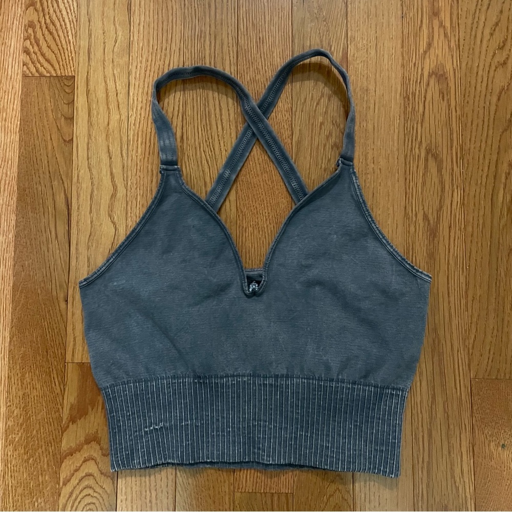 FREE PEOPLE Good Karma Crop Tank GREY M/L $48 - Picture 6 of 16